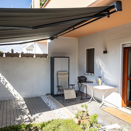 Mrb Real Estate - Maison Ludovica - Monolocale Moderno Con Giardino Frattocchie Exterior photo